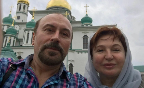 Первый муж-режиссер предал, а второй моложе на 14 лет: как живет актриса Галина Коньшина