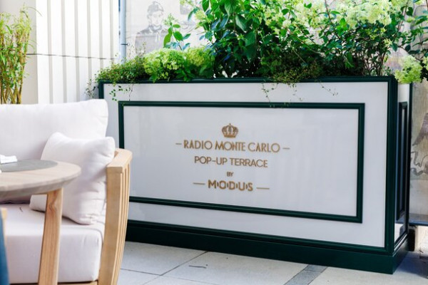 Radio Monte Carlo открыло новое гастрономическое пространство в ресторане MODUS Radio Monte Carlo открыло новое гастрономическое пространство в ресторане MODUS