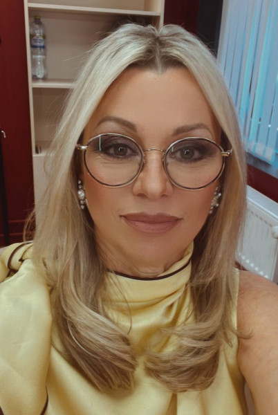 Терпела побои, заложила квартиру, снялась в «Брате 2» и схватила недуг: беды Ирины Салтыковой Терпела побои, заложила квартиру, снялась в «Брате 2» и схватила недуг: беды Ирины Салтыковой